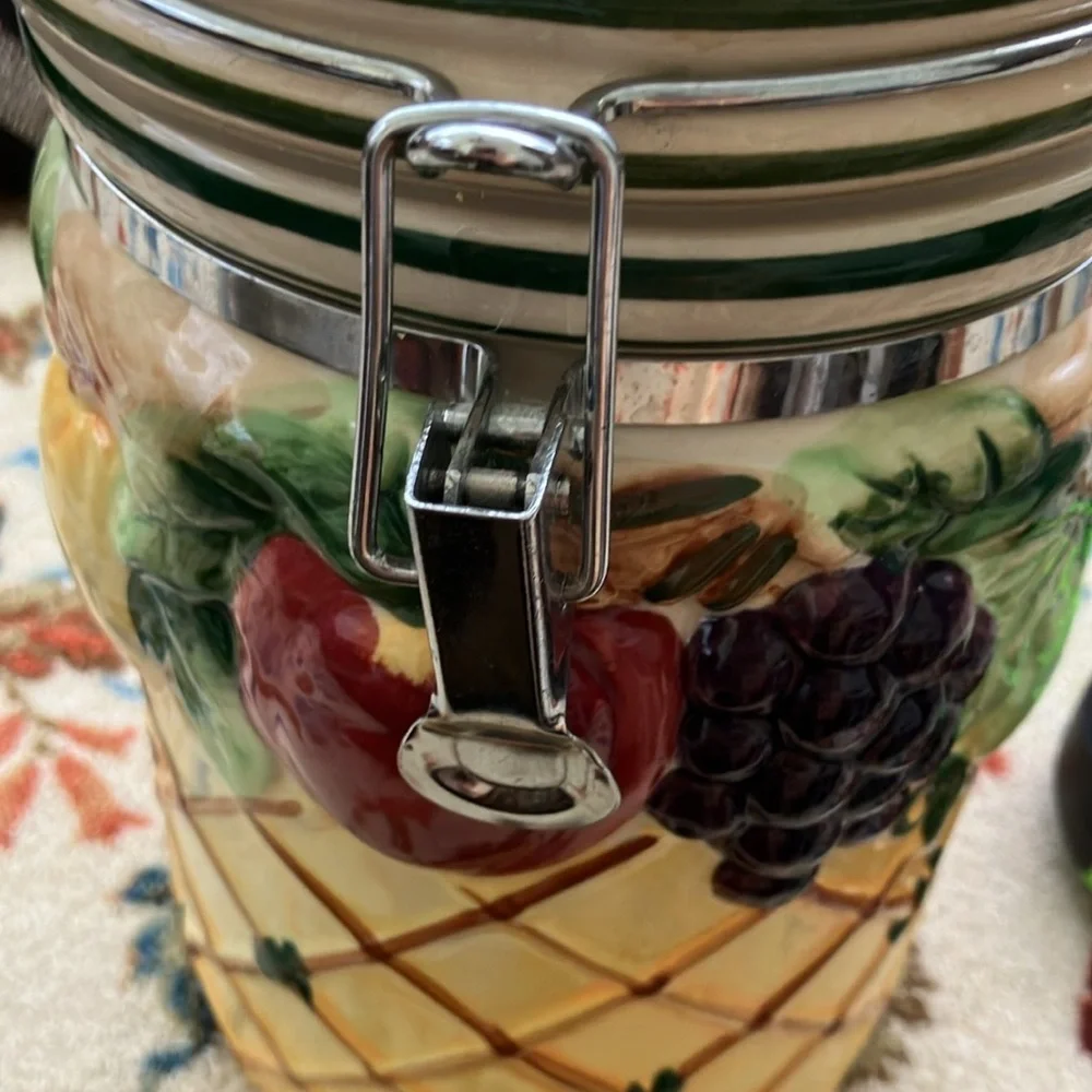 VINTAGE GOURMET HOME ACCENTS RAISED FRUIT CERAMIC FOOD SEAL CANISTER 8”x5” - Picture 11 of 17